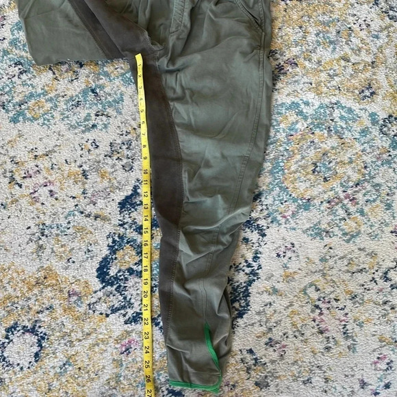 Cavallo Riding Breeches Women’s size 32 Army green & Brown Equestrian pants - Picture 10 of 16